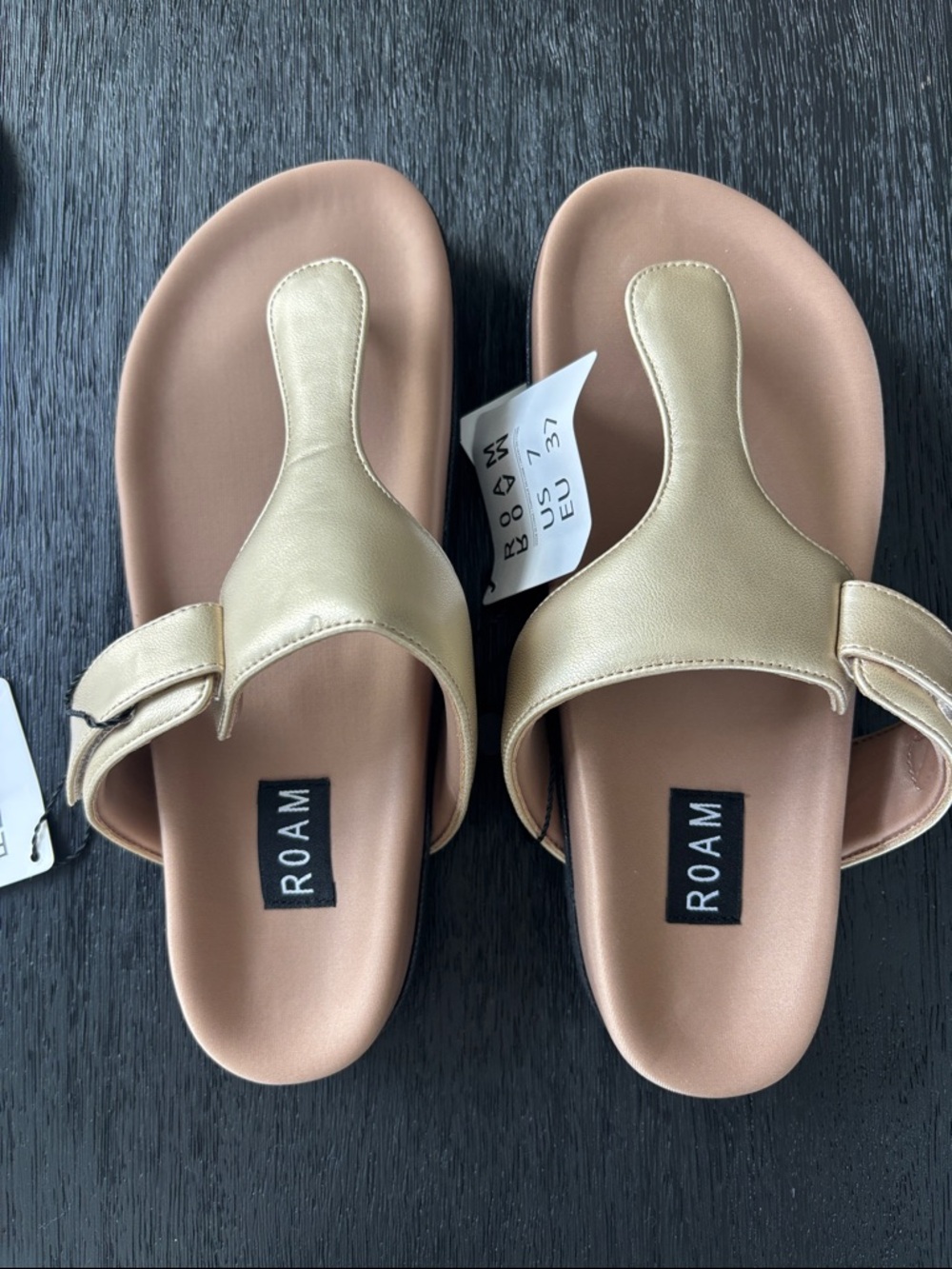 ROAM Metallic Gold Sandals - Picture 2 of 4